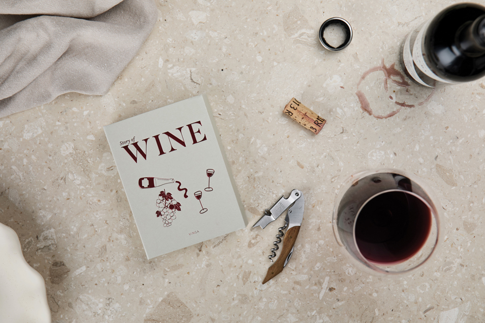 VINGA Story of wine gift box