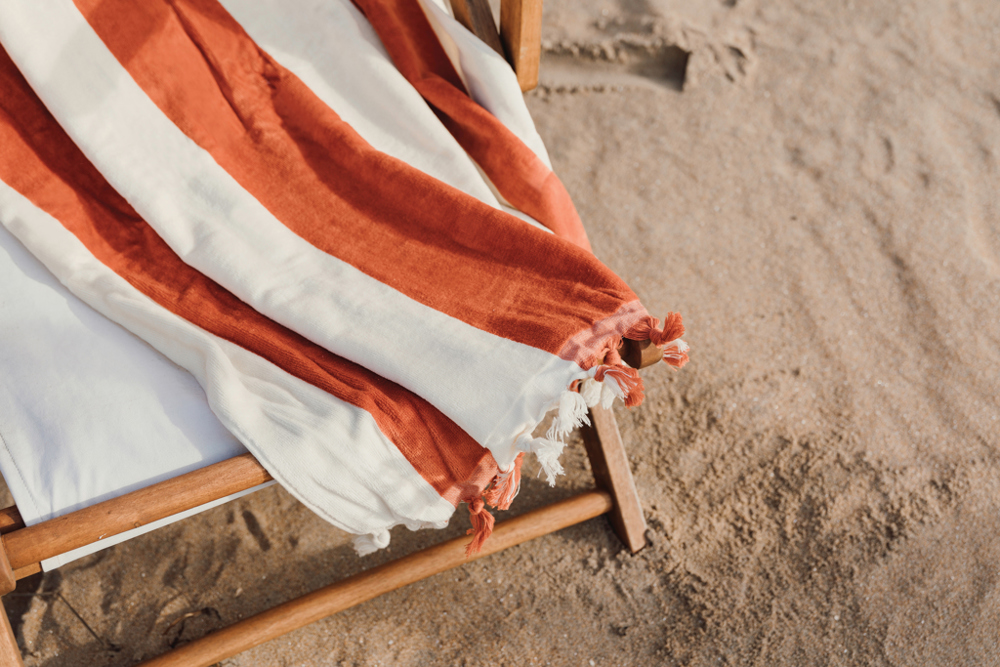 VINGA Valmer strand handdoek