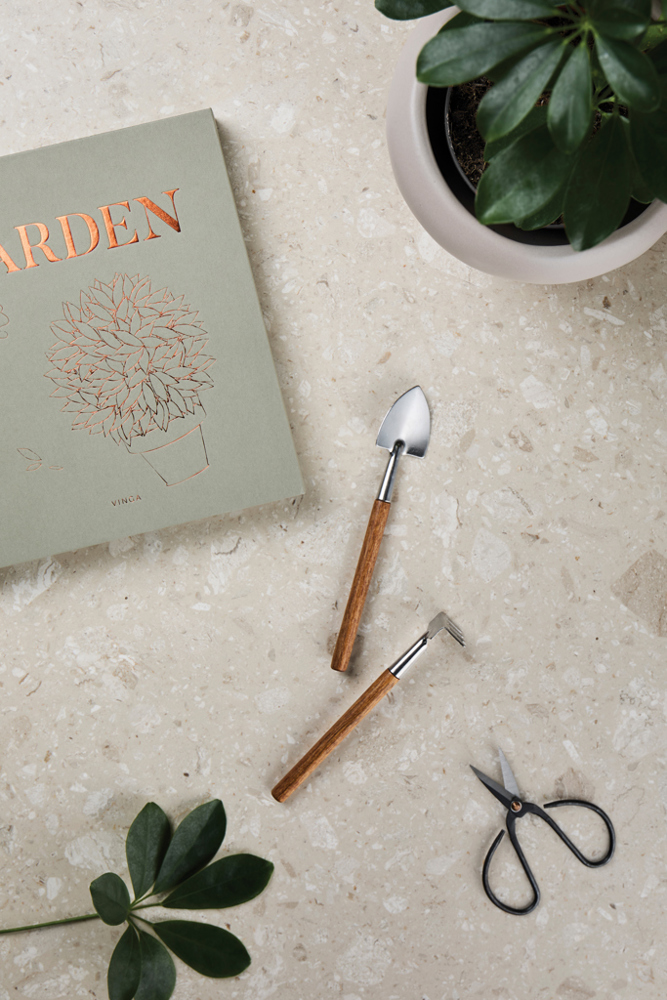 VINGA Story of garden gift box