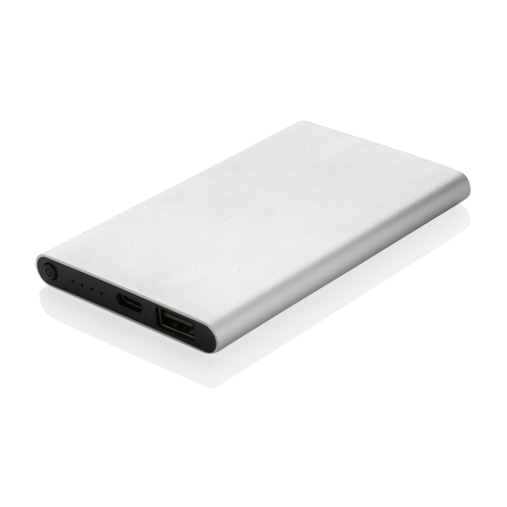 RCS gerecycled plastic/alu 4000 mah powerbank met type C - voor bedrijven en relatiegeschenken - zilver (± PMS 428)