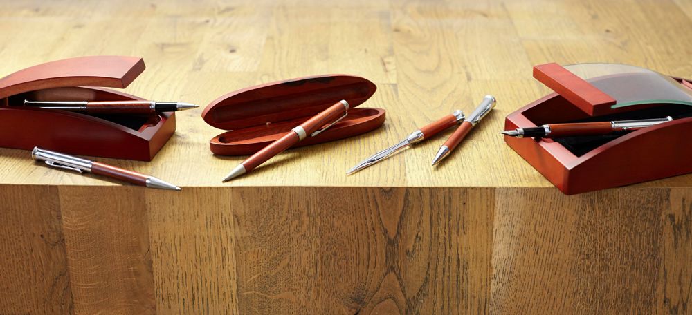 Houten pennenset Robin
