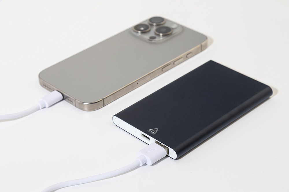 RaluFour - powerbank