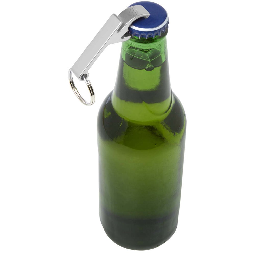 Tao fles- en blikopener van RCS gerecycled aluminium met sleutelhanger