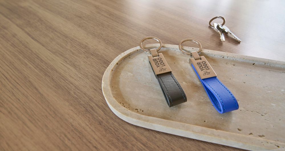 Stalen en PU sleutelring Keon