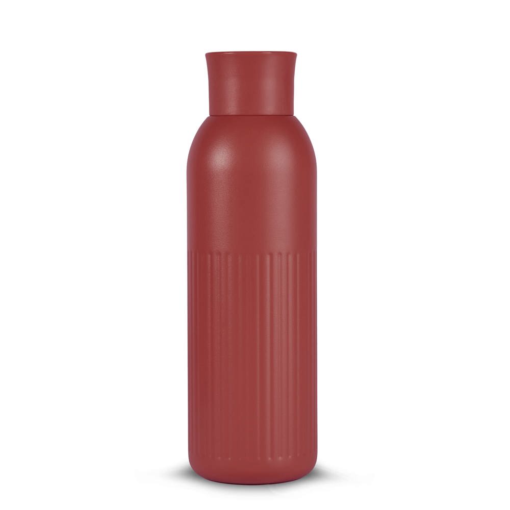 Sagaform Tekla Push stalen fles met druk dop gerecycled) 500 ml - bedrukt of onbedrukt verkrijgbaar - Donker Rood