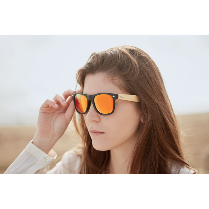 CALIFORNIA TOUCH - Zonnebril met bamboe frame