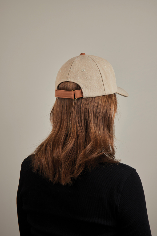 VINGA Bosler AWARE™ recycled canvas cap