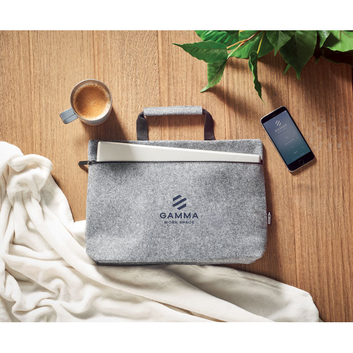 TAPLA - RPET vilt laptop tas met rits