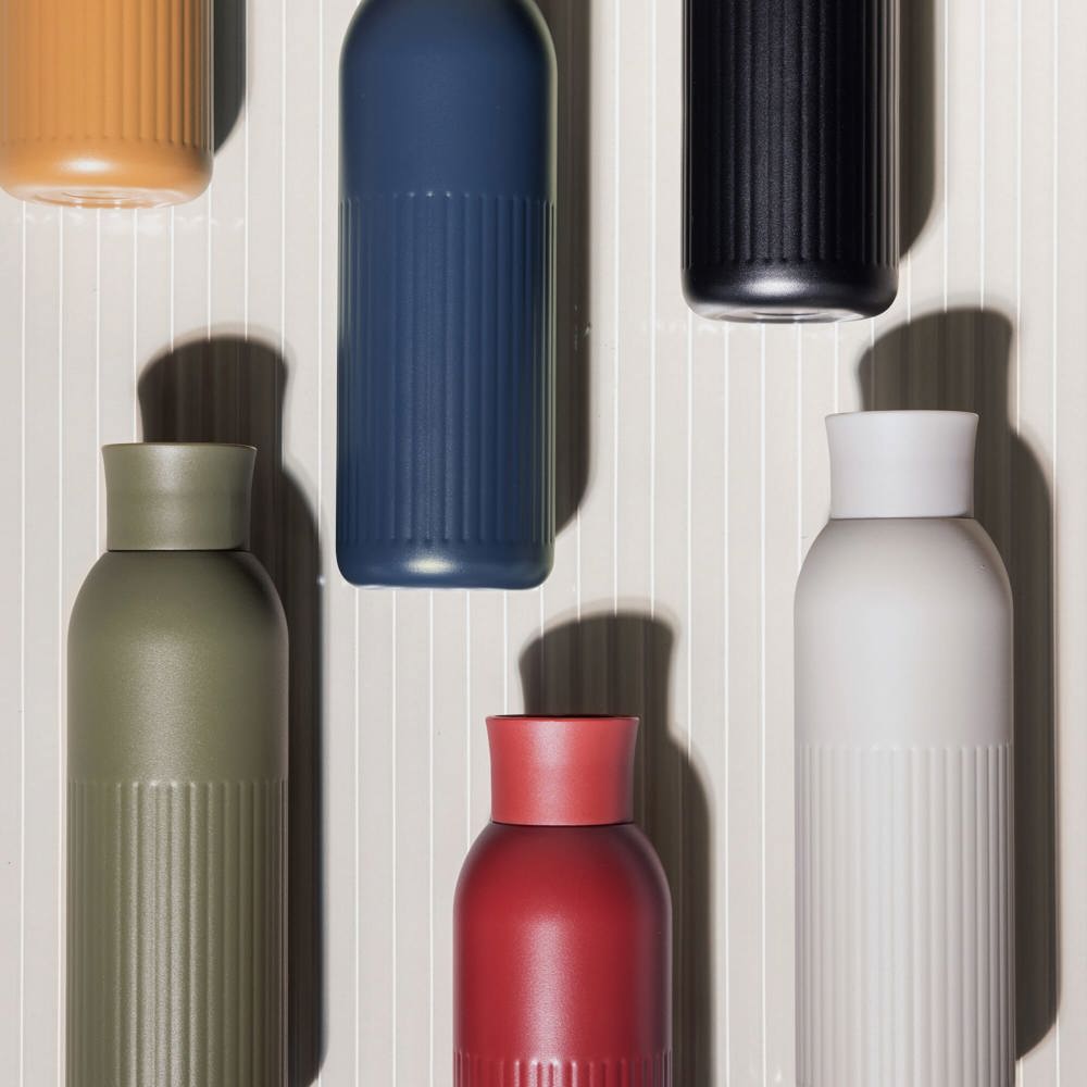 Sagaform Tekla Push stalen fles met druk dop gerecycled) 500 ml
