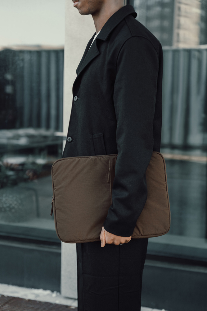 KENTO URBAN RCS gerecyclede nylon 15,6 inch laptopsleeve