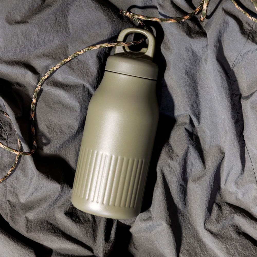 Sagaform Truls stalen fles met handige openklik dop (gerecycled) 500 ml