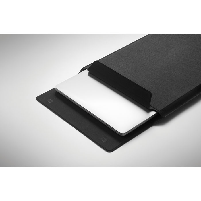 PRACTIC - 16 inch laptophoes van vilt
