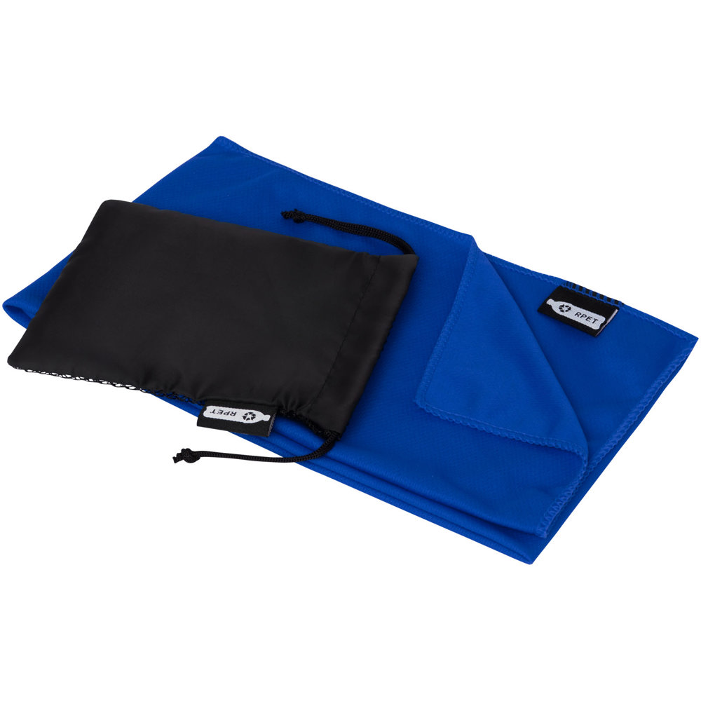 Raquel gerecyclede PET sport koelhanddoek in een pouch 80 x 30 cm - voor bedrijven en relatiegeschenken - Koningsblauw