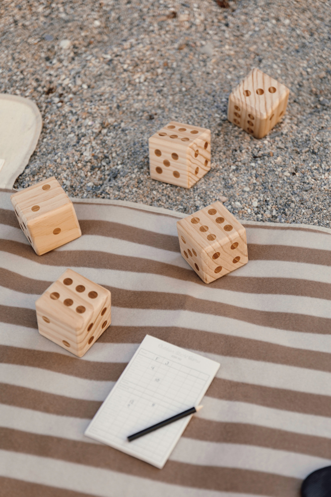 VINGA Yacht game outdoor
