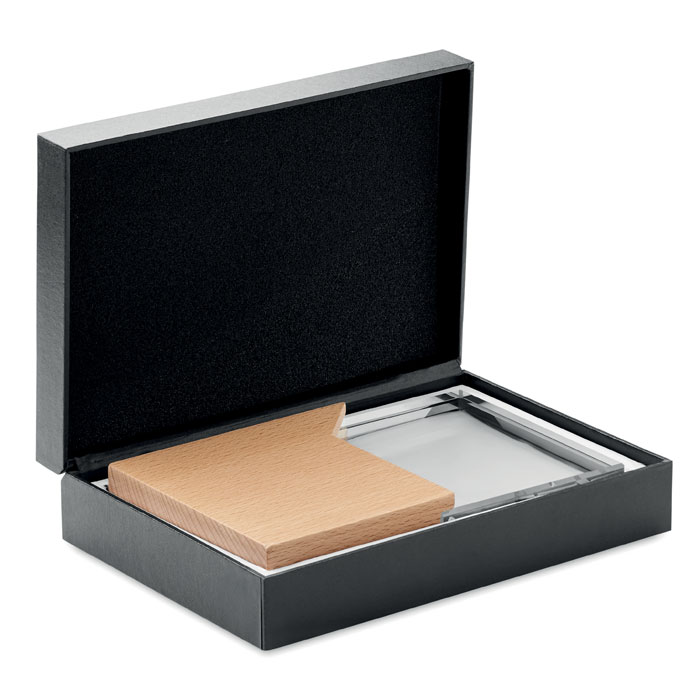 ZEAL - Award - voor bedrijven en relatiegeschenken
