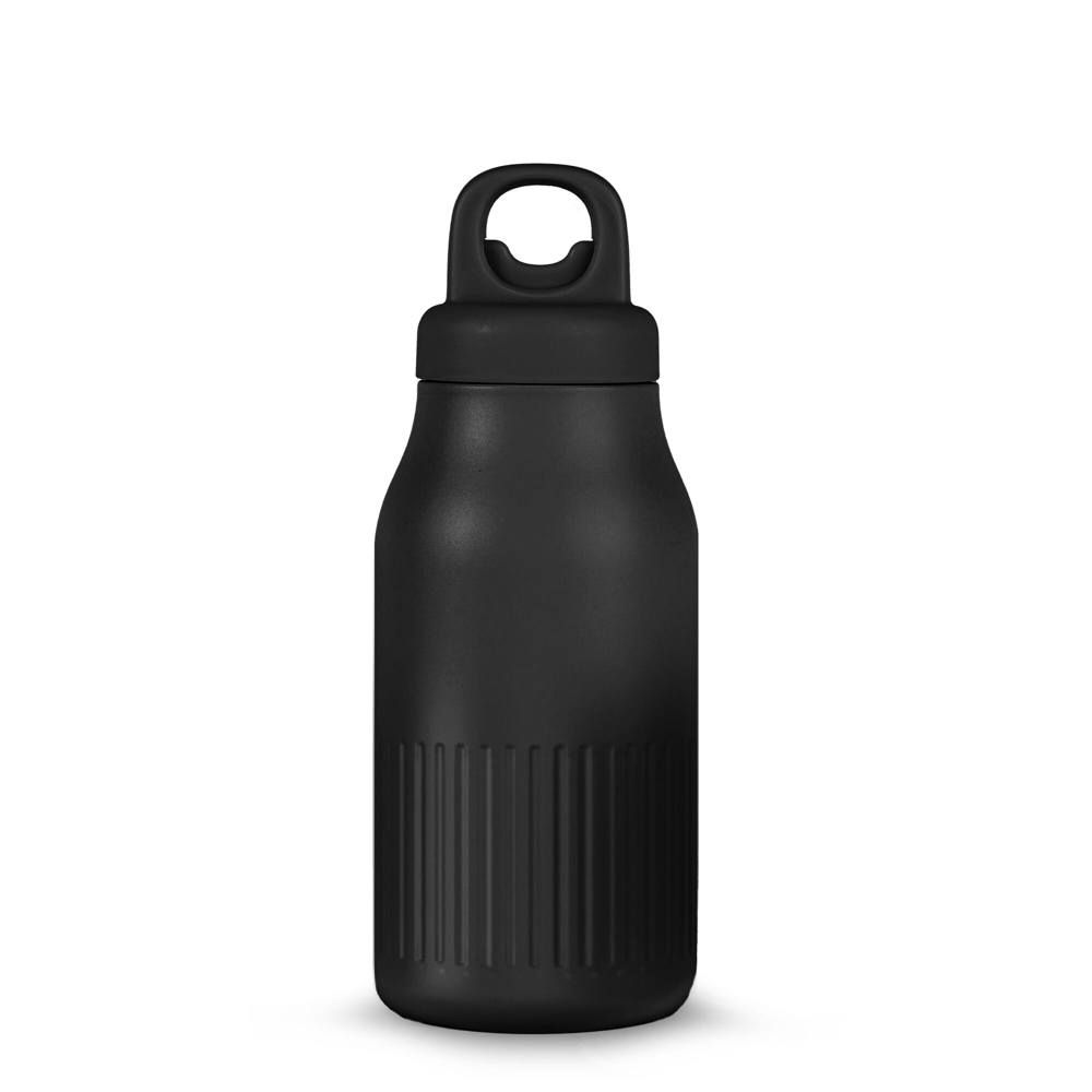 Sagaform Truls stalen fles met handige openklik dop (gerecycled) 500 ml - bedrukt of onbedrukt verkrijgbaar - Zwart