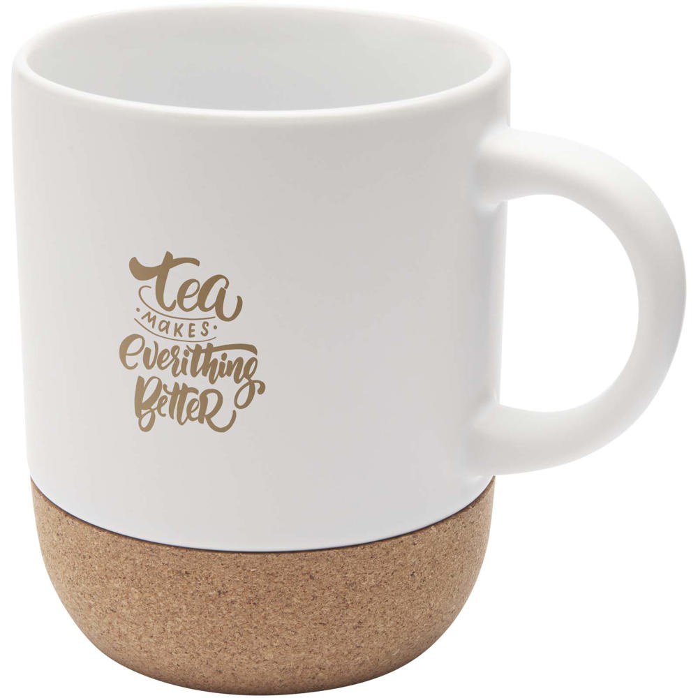 Billie 300 ml mok van keramiek met kurkdetails en matte afwerking
